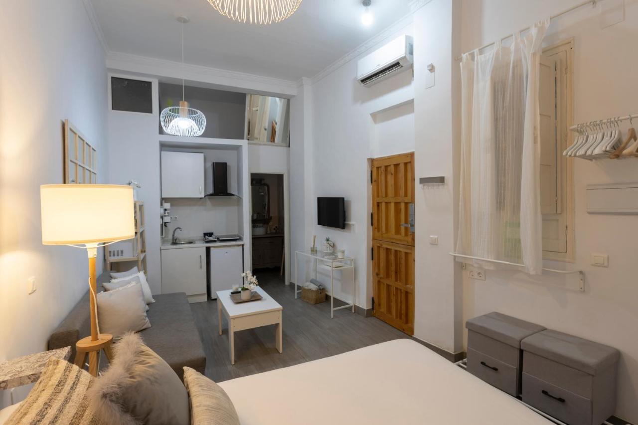 Santa Clara Urban Apartment II Sevilla Bagian luar foto
