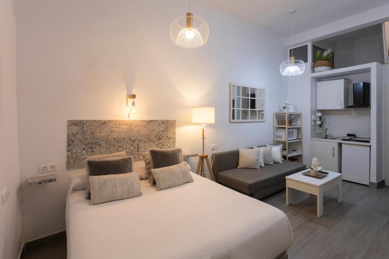 Santa Clara Urban Apartment II Sevilla Bagian luar foto