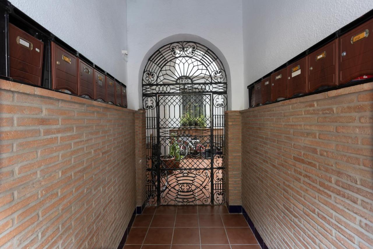 Santa Clara Urban Apartment II Sevilla Bagian luar foto