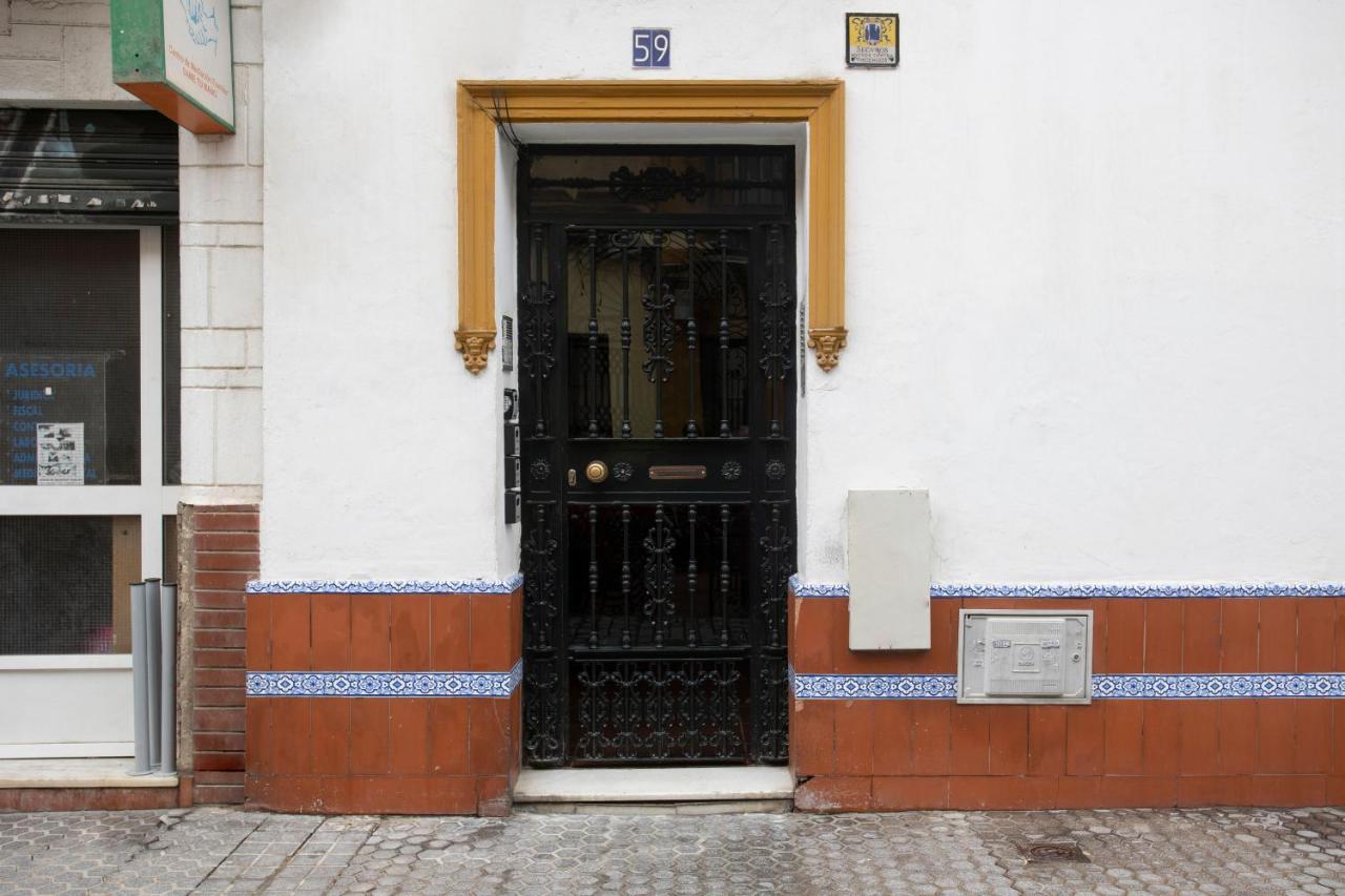 Santa Clara Urban Apartment II Sevilla Bagian luar foto